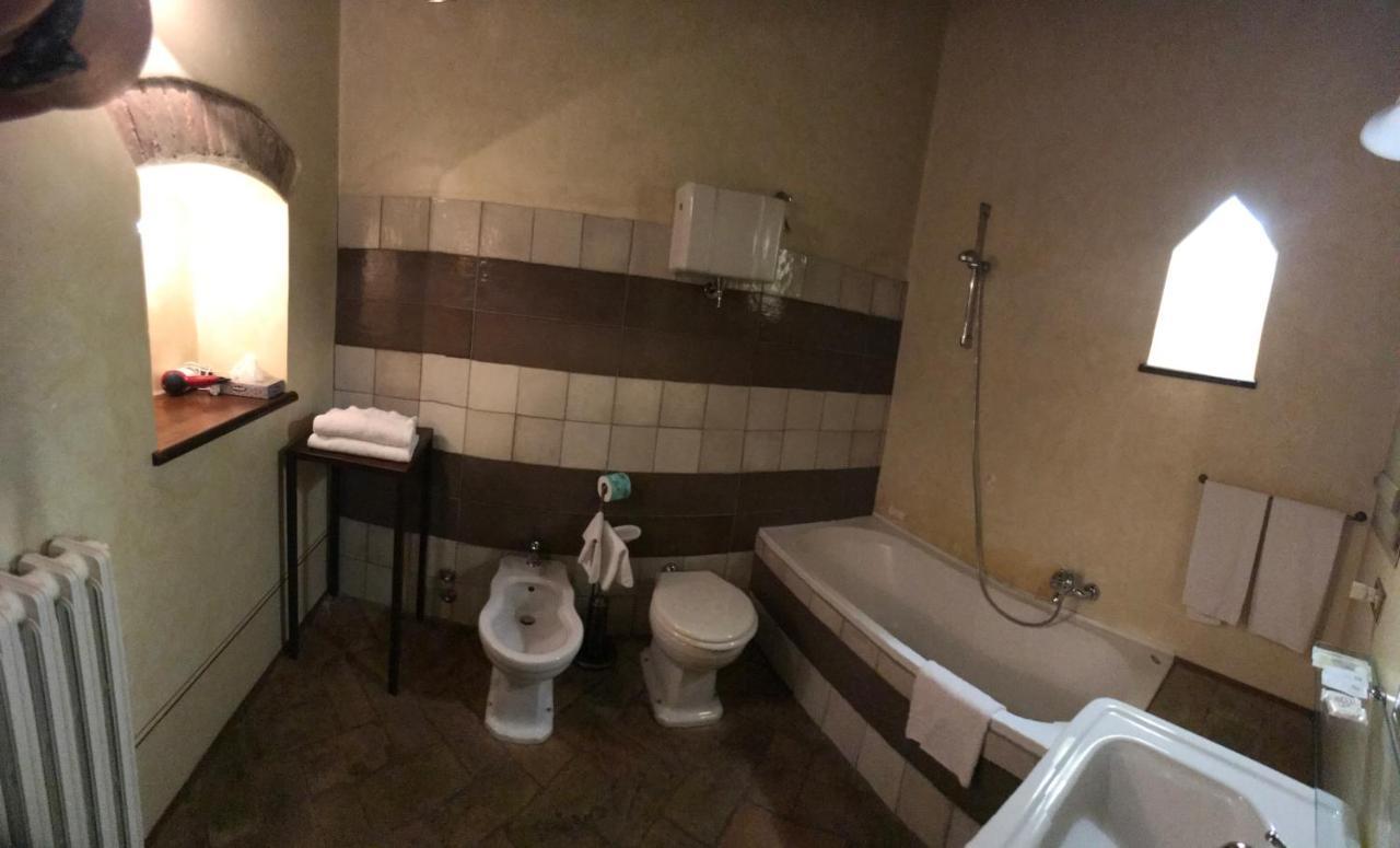 Camere Della Vecchia Posta Trevi Extérieur photo