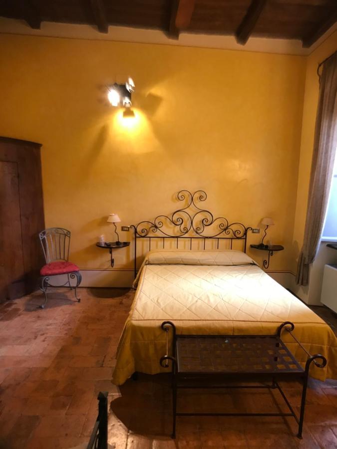 Camere Della Vecchia Posta Trevi Extérieur photo