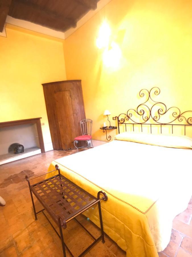 Camere Della Vecchia Posta Trevi Extérieur photo