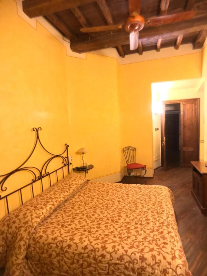 Camere Della Vecchia Posta Trevi Extérieur photo