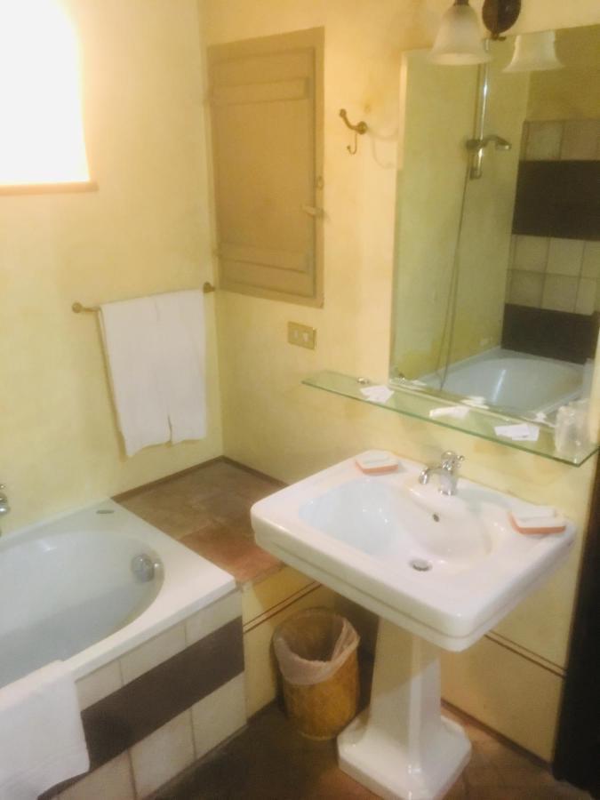 Camere Della Vecchia Posta Trevi Extérieur photo